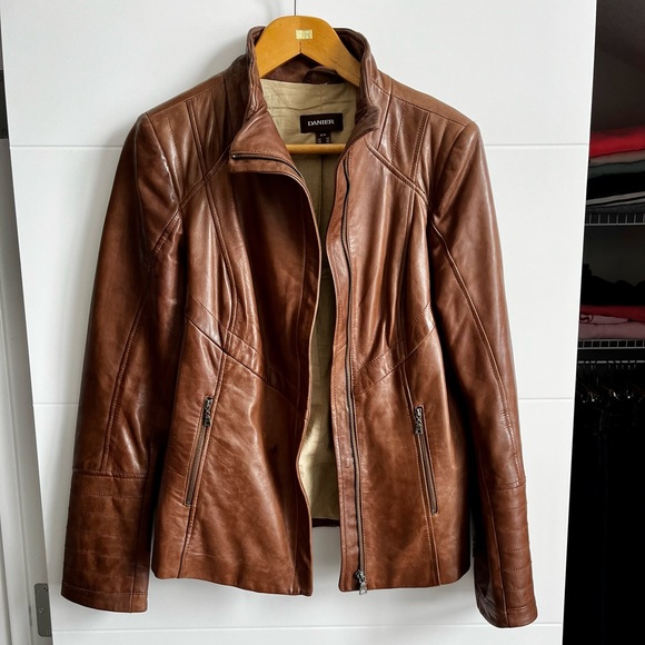 Danier Jackets & Blazers - Danier Leather Jacket